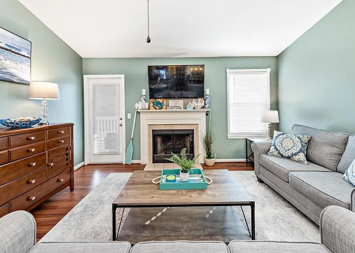 Apartment Cozy Budget Friendly Close To The Gulf Shores