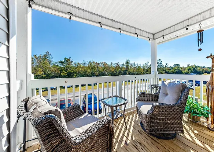 Cozy Budget Friendly Close To The Gulf Shores